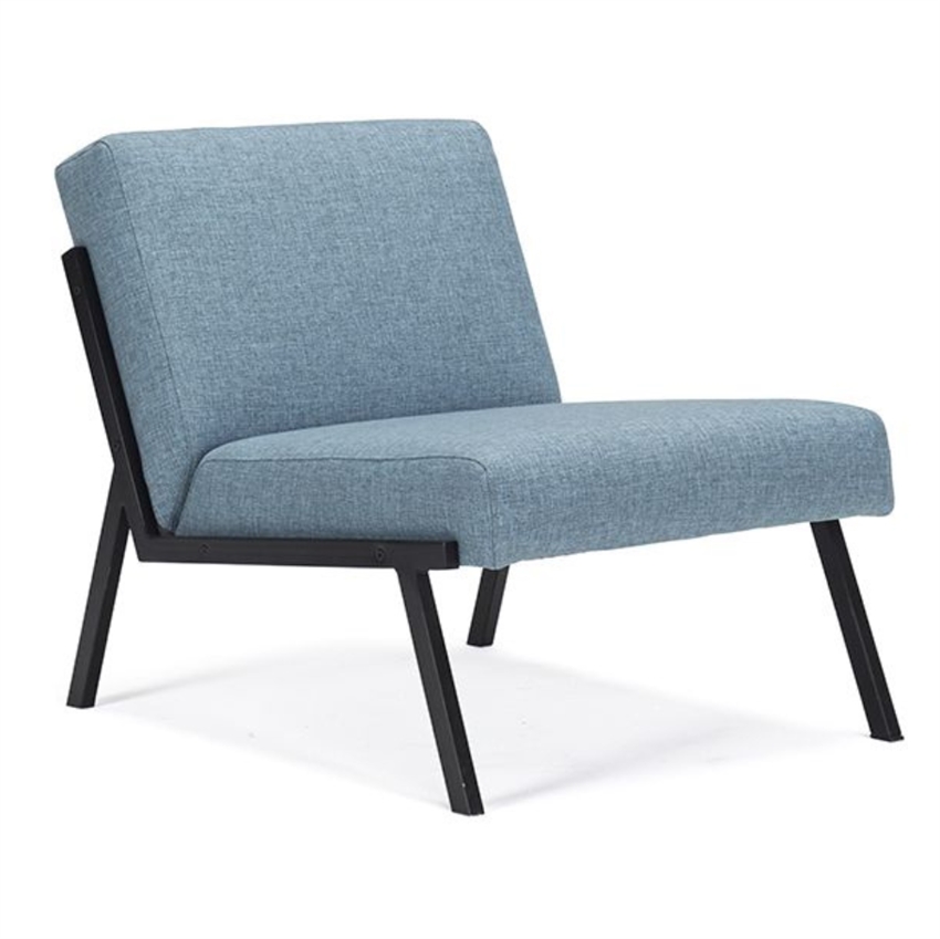 Innovation Living Vikko Loungestol Light Blue   Møbelsalg