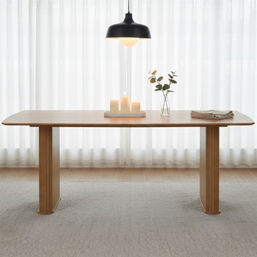 Scandinavian Living Lunra Spisebord  Egetræsfinér 57       75     46     Møbelsalg