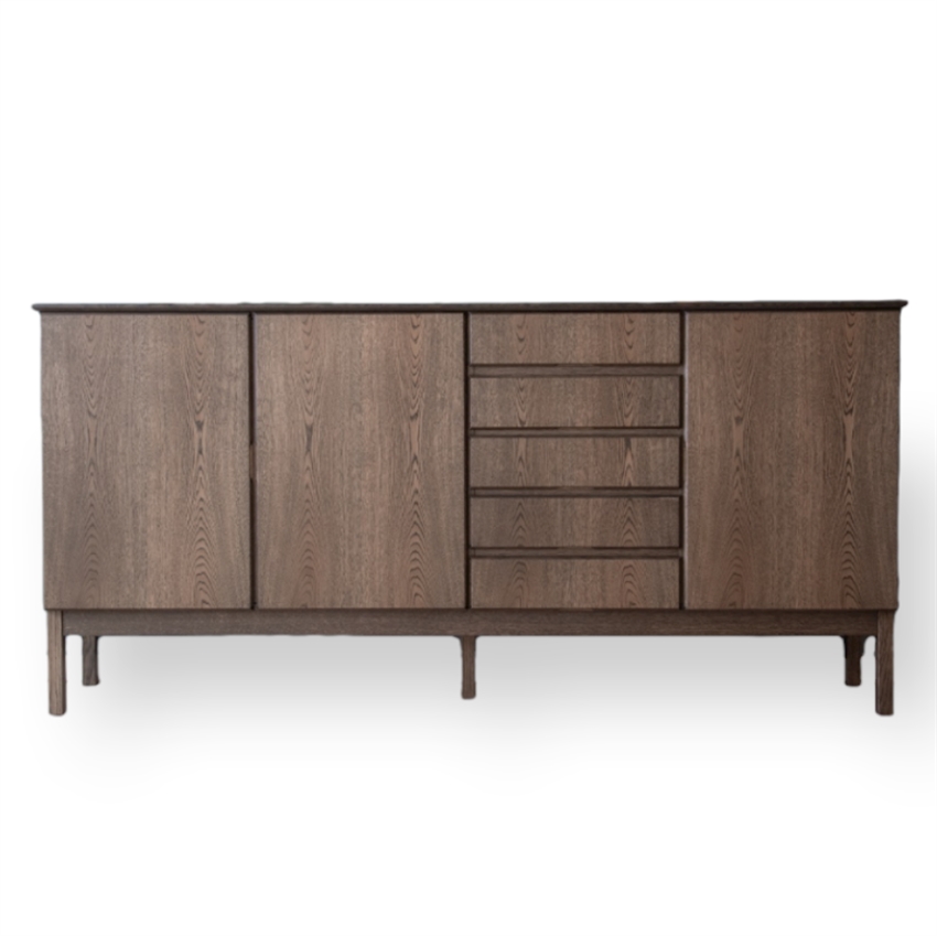 Klim Furniture Skænk 2075 Røget   203     98     42     Møbelsalg