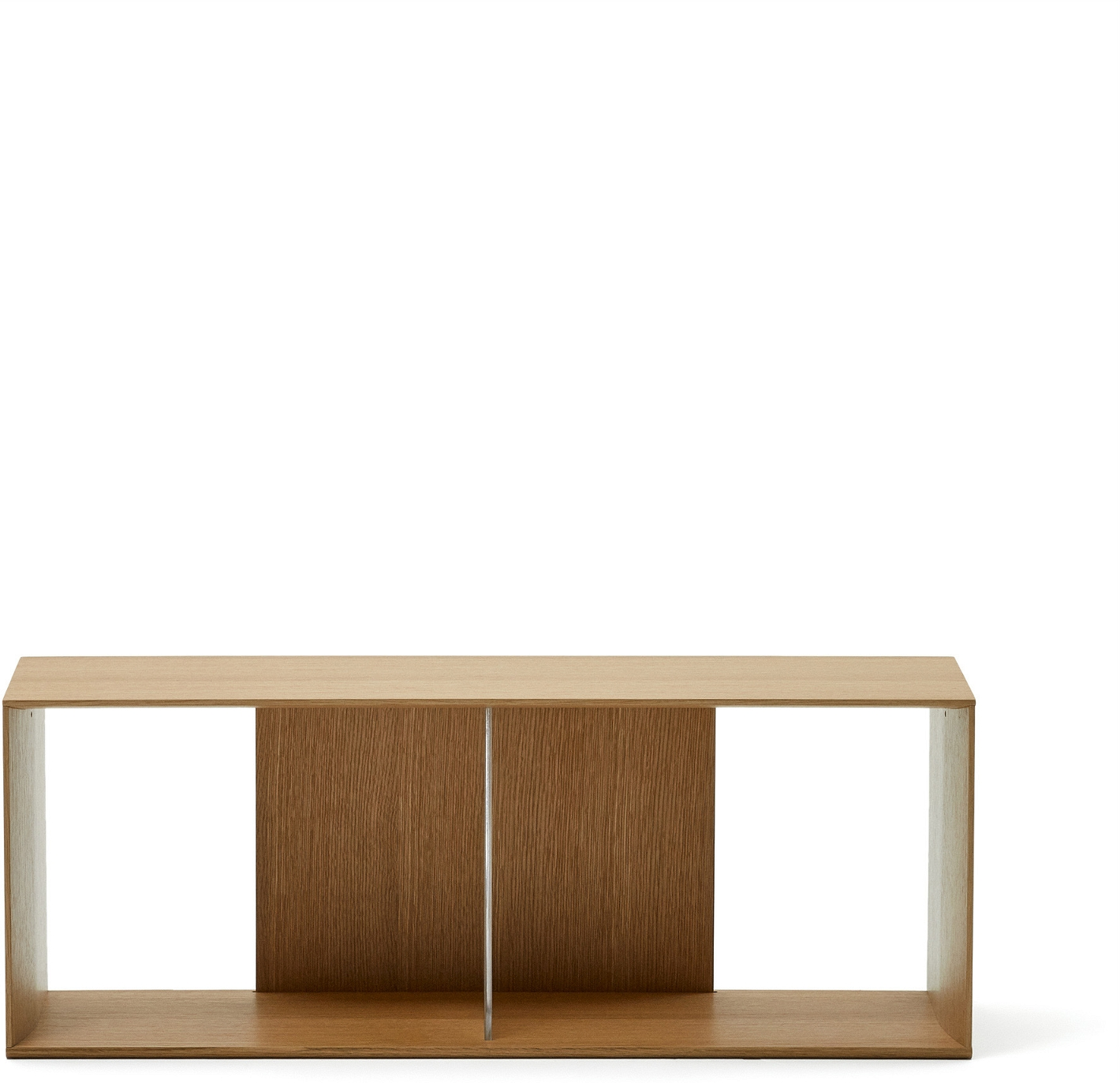 Elegant Litto bogreol fra Kave Home i naturlig MDF