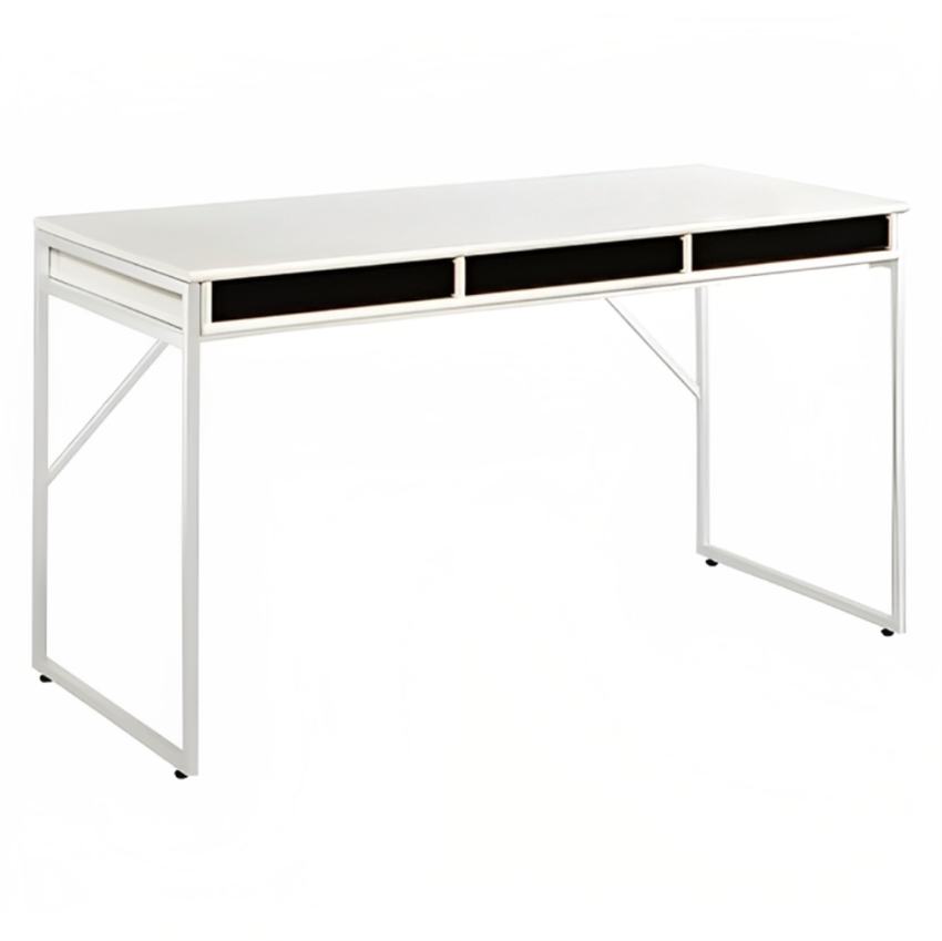 Mistral Skrivebord    Tre Skuffer Hvid    Sorte Skuffer 137       74     60     Møbelsalg