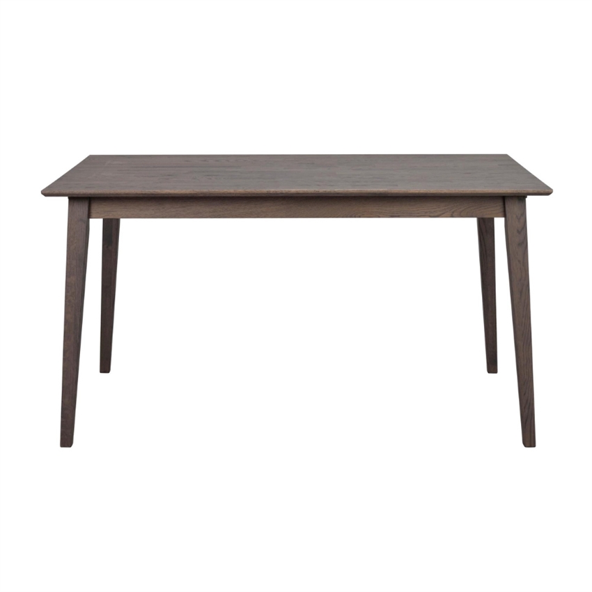 Rowico Home Filippa Brunt Lakeret Spisebord   Quot  140     Møbelsalg