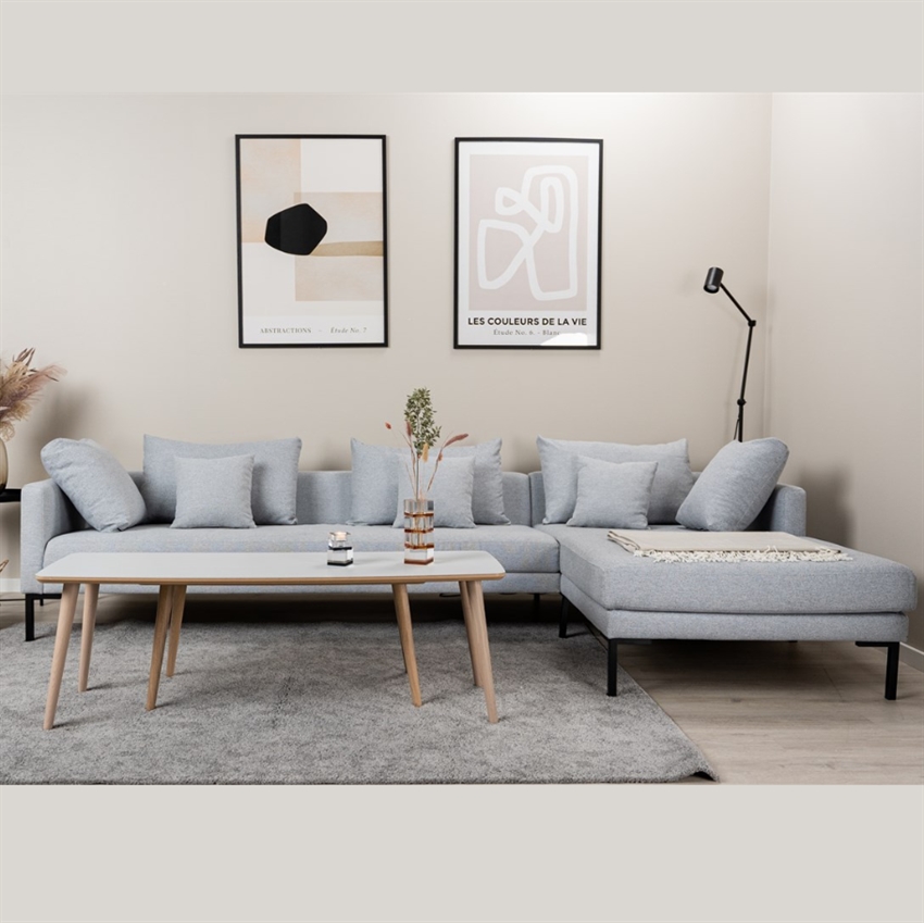 Nordic Design Milla Sofa Med Chaiselong Lysegrå Stof   Møbelsalg