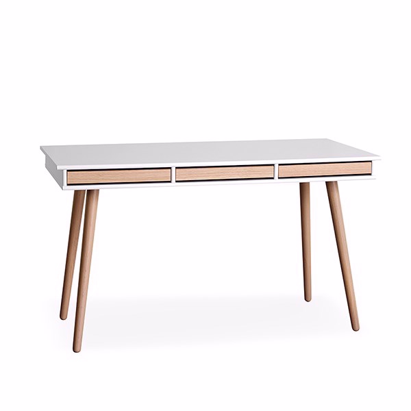 Mistral Skrivebord   137       77     60     Møbelsalg