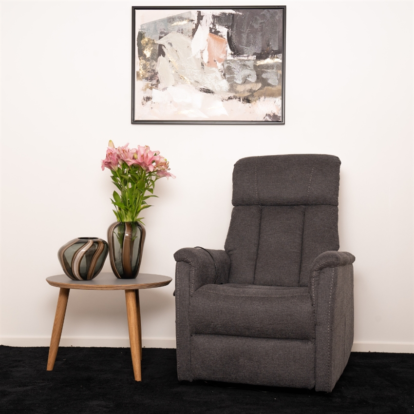 Comfort Living Rømø Løftestol Grå Indbygget Fodskammel Møbelsalg